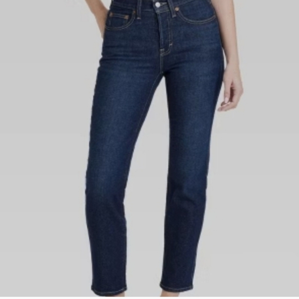 New With Tags Women's Dark Blue Jeans Final Price